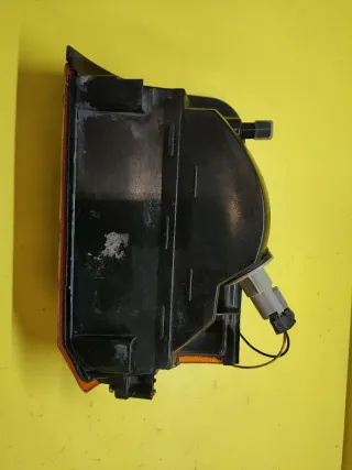 INTERMITENTE DELANTERO DERECHO NISSAN TRADE