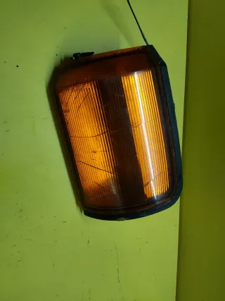 INTERMITENTE DELANTERO DERECHO NISSAN TRADE