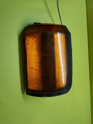 INTERMITENTE DELANTERO DERECHO NISSAN TRADE