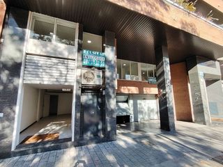 Local comercial en alquiler en Centre en Cornellà de Llobregat
