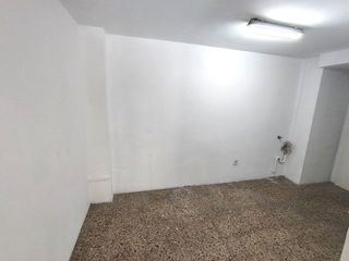 Local comercial en alquiler en Centre en Cornellà de Llobregat