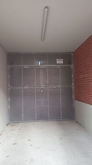 Garaje en venta en Creu de Barberà en Sabadell