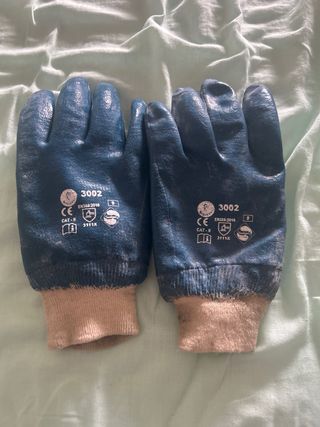 Guantes de agua azules y beige