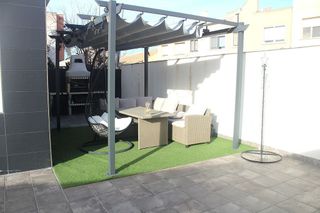 Casa adosada en venta en Barrio de Peral en Cartagena