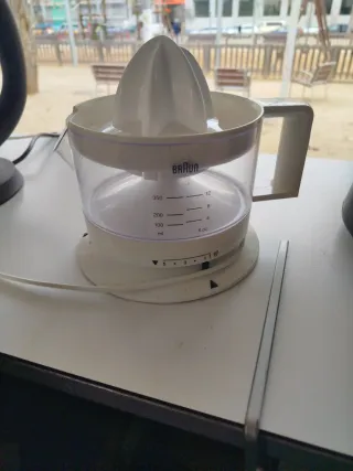 Exprimidor Braun