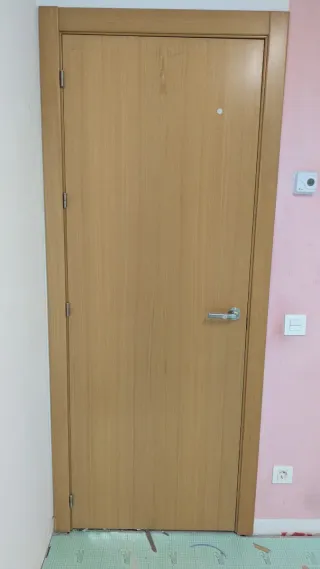 4 Puertas Interiores Madera más 2 con cristal