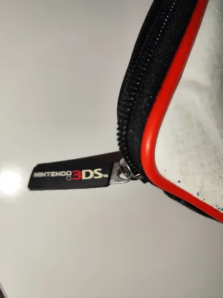 Consolle Nintendo DS/3DS e accessori in regalo