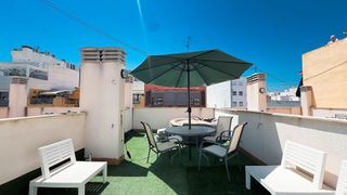 Piso en venta en Mercado en Alicante