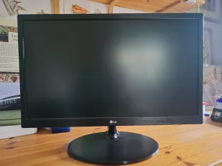 Pantalla LG 17 Negra