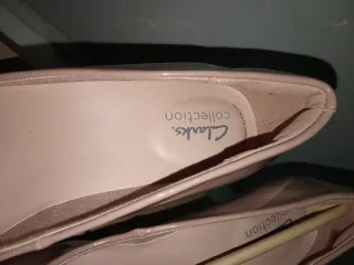 Tacones Clarks Beige Mujer