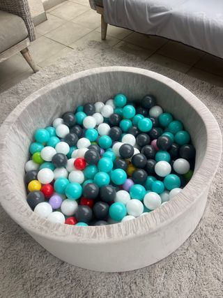 Parque de bolas infantil