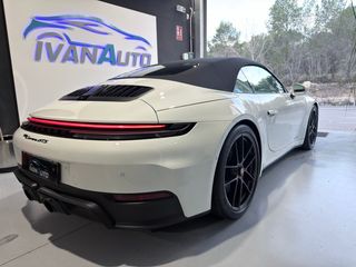 Porsche 911 (992.2) GTS T-Hybrid Cabrio 540 CV