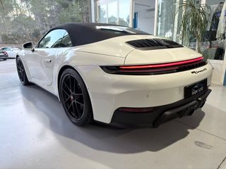 Porsche 911 (992.2) GTS T-Hybrid Cabrio 540 CV