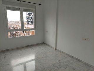 Piso en alquiler en Fontanal - San Carlos - San José en Sevilla
