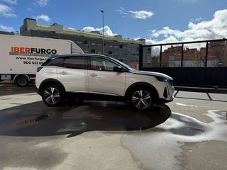 Peugeot 3008 1.5 BlueHDi 96kW (130CV) S&S Allure EAT8