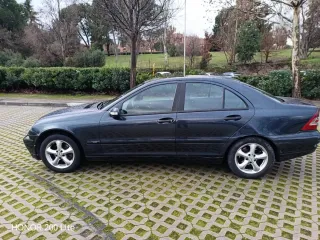 Mercedes-Benz Clase C 2001