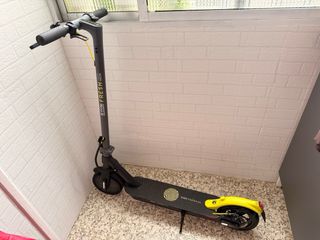 Patinete Eléctrico OLSSON AND BROTHERS Fresh NEON