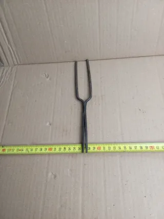 Tenazas de encañonar antiguas