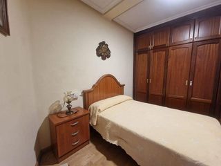 Piso en alquiler en Universidad en Ourense