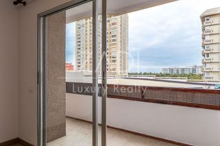 Piso en alquiler en Arenales - Lugo - Avenida Marítima en Palmas de Gran Canaria(Las)