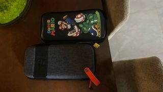 Nintendo Switch con mando y juegos y tarjeta sd 64