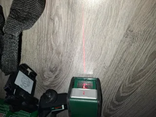 Nivel Láser Bosch Quigo con Abrazadera
