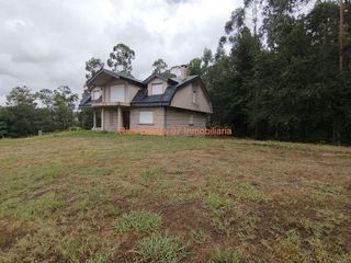 Chalet en venta en Mos