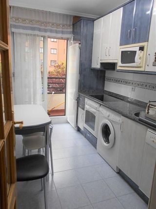 Piso en alquiler en Hospital - G3 - G2 en Burgos