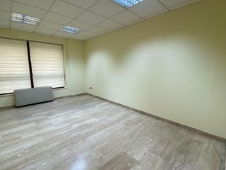 Oficina en alquiler en Santa Rosa - Valdeolleros en Córdoba