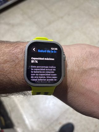 Apple Watch Ultra 2 titanio