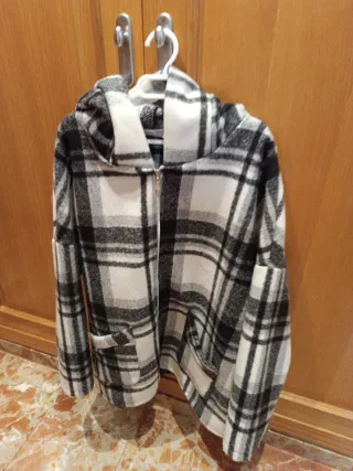 Cazadora de felpa a cuadros