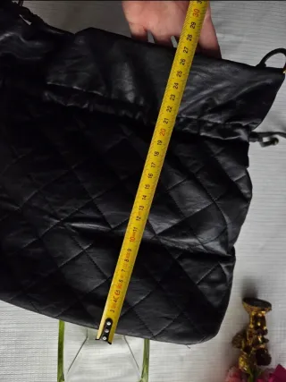 Bolso Pepe Jeans Negro Acolchado Cadena de hombro