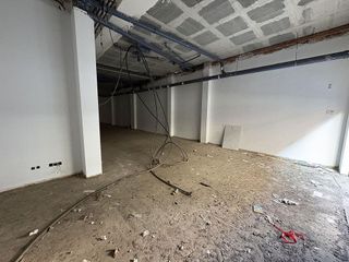 Local comercial en alquiler en Centre en Castelldefels