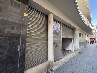 Local comercial en alquiler en Centre en Castelldefels