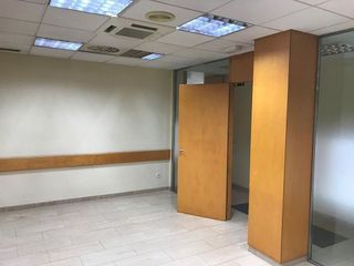 Local comercial en alquiler en Eixample en Prat de Llobregat, El