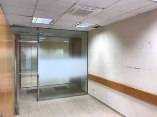 Local comercial en alquiler en Eixample en Prat de Llobregat, El