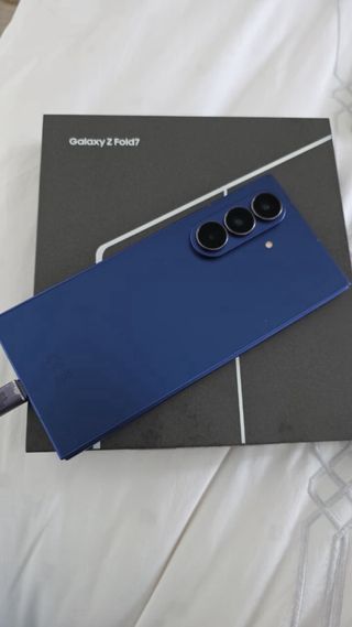 Samsung Galaxy Z Fold7 Scatola