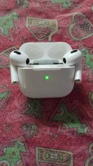 Airpods 3 Compreso di garanzia apple (ORIGINALI)