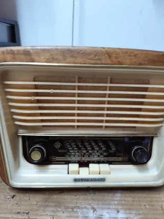 Radio Telefunken Válvulas Serenata 57,