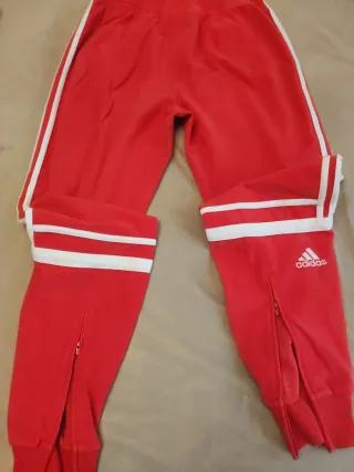 Pantalón Adidas Challenguer Rojo
