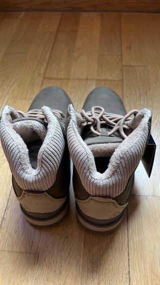 Botas de invierno marrones