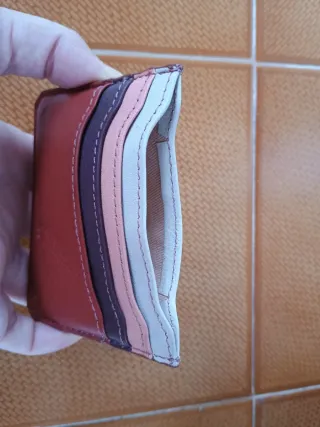 Tarjetero Jo & Mr Joe Piel Marrón y Rosa