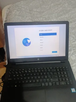 HP Notebook 15 i3 8GB RAM, cambiar batería