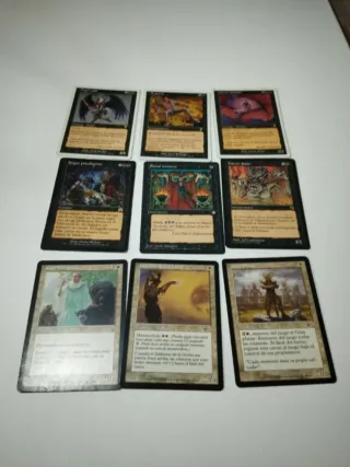 Lote Magic the Gathering 33+90+6+2(cofre sorpresa)