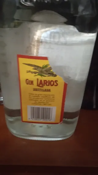 Botella Larios