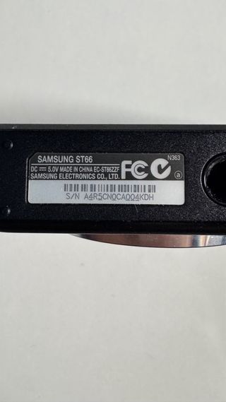 Cámara Samsung ST66 + Batería y Funda