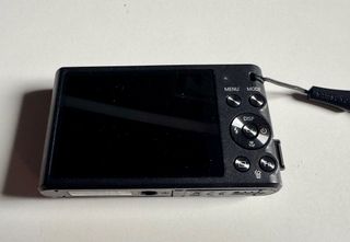 Cámara Samsung ST66 + Batería y Funda