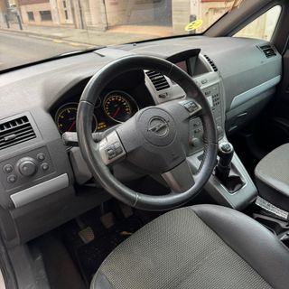 Opel Zafira 2006