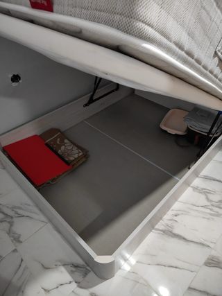 Canapé de 135 con colchón y almohada