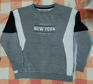 4 Sudaderas Niños Talla 9-10 Años